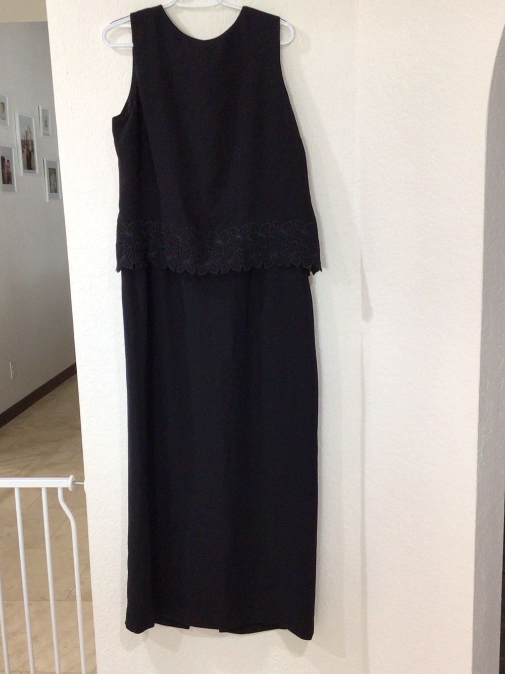 Vintage 90’s Jones New York Evening Black Maxi Dress